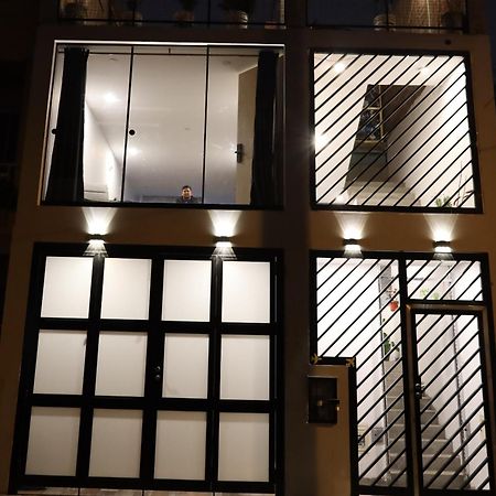 Sabina Aeropuerto Hostel Lima Zewnętrze zdjęcie