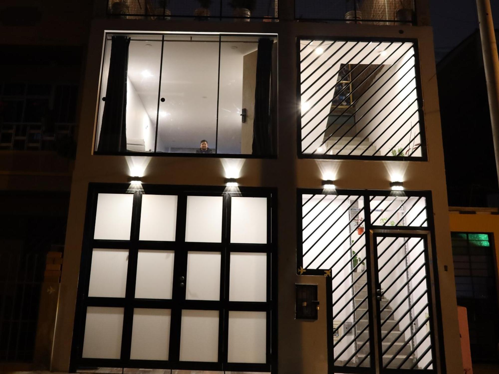 Sabina Aeropuerto Hostel Lima Zewnętrze zdjęcie
